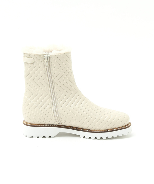 Au BANNISTER（オゥバニスター）の「【晴雨兼用】タンクソールボアブーツ（ブーツ・レディース・アイボリー/ブラック・L/M/S）」の14枚目の写真