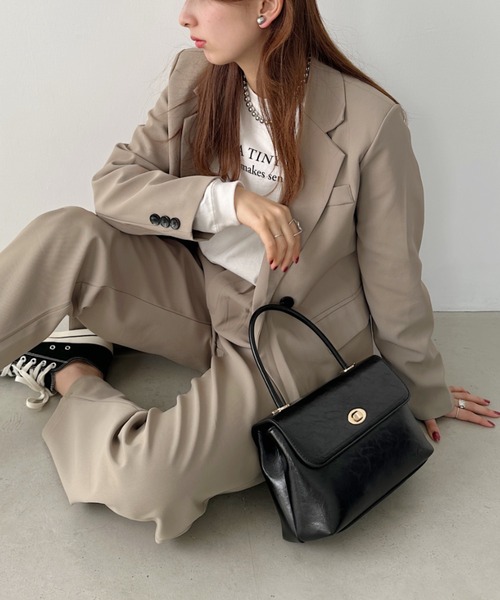 un+frame（アンフレーム）の「2way vintage leather shoulder bag／2WAYスクエアヴィンテージPUショルダーバッグ（ショルダーバッグ・レディース・ダークブラウン/ブラック/ブラウン・FREE）」の20枚目の写真