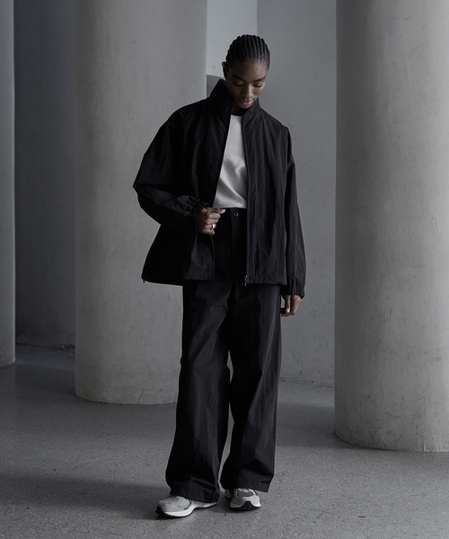 CALLNE（カルネ）の「【CALLNE】Nylon Tech Easy Straight Pants / ナイロンテックイージーストレートパンツ（撥水&防風）（その他パンツ・メンズ・ブラック/チャコールグレー・L/M）」の19枚目の写真