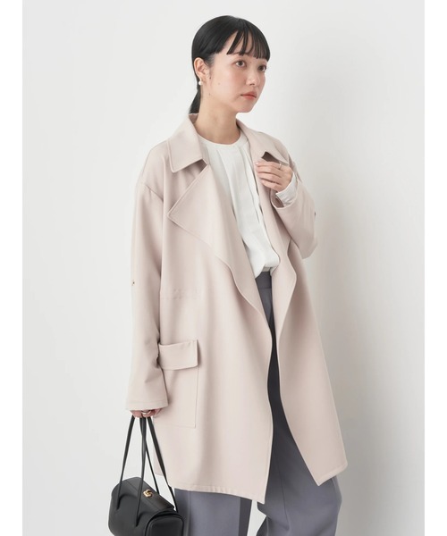 earth music&ecology(アースミュージックアンドエコロジー)の「ニュアンスビッグカラーコート(トレンチコート・レディース・ベージュ/ネイビー・FREE)」の4枚目の写真