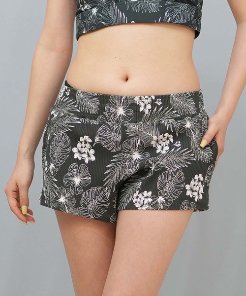 Hurley (ハーレー)の「Hurley/ハーレー 水陸両用 ショートパンツ/トランクス WBS2421043(水着・レディース・ブラック/オレンジ/ネイビー/ラベンダー/ブラック×ホワイト/オリーブ/ホワイト/ブラック×ブルー/ブラウン×イエロー/グレイッシュブルー・L/M/S)」の6枚目の写真