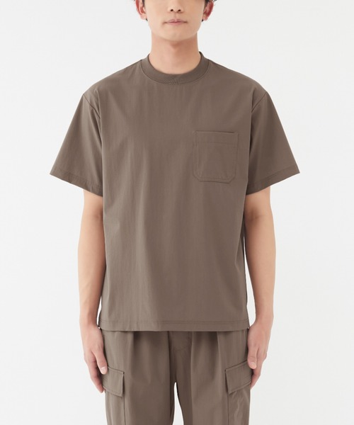 BODY WILD(ボディーワイルド)の「BODY WILD/ボディワイルド 半袖プルオーバー 2WAYナイロン(Tシャツ/カットソー・メンズ・ダークネイビー/ベージュ系その他/ダークカーキ/ブラック・MEDIUM/LARGE)」の1枚目の写真