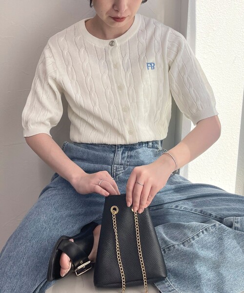 fredy emue(フレディエミュ)の「【新色登場】FR刺繍ケーブル柄半袖カーディガン(カーディガン/ボレロ・レディース・オフホワイト/ブルー/ネイビー/ピンク/ライトグレー/オレンジ/レッド/グレイッシュベージュ・38)」の11枚目の写真