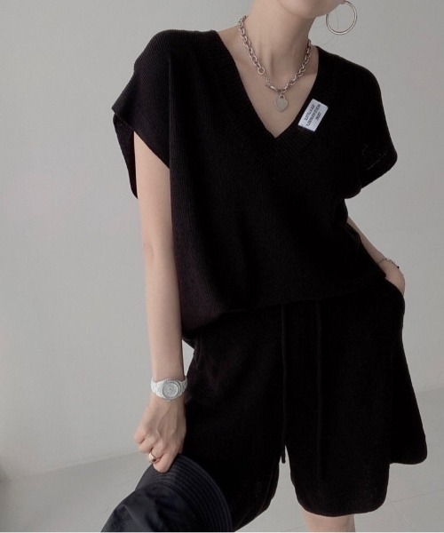 N.s(エヌドットエス)の「フレンチスリーブニットトップス+ショートパンツセットアップ(セットアップ・レディース・アイボリー/ブラック/ピンク/モカ・FREE)」の14枚目の写真