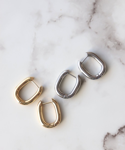 MIXTO（ミスト）の「サージカルステンレスピアス（ピアス（両耳用）・レディース・ゴールド/シルバー・ONE SIZE）」の5枚目の写真