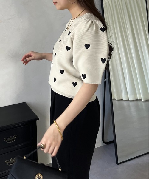 prose verse（プロズヴェール）の「半袖ハート刺繍ニット（ニット/セーター・レディース・ブラック/ベージュ・ﾌﾘ-）」の10枚目の写真