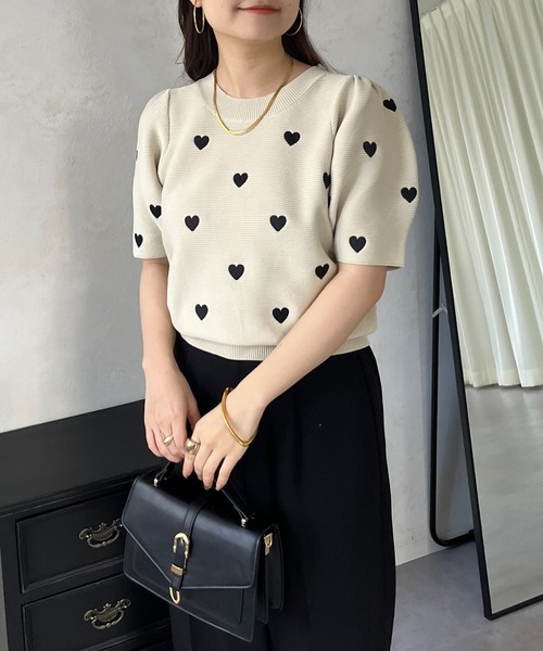 prose verse（プロズヴェール）の「半袖ハート刺繍ニット（ニット/セーター・レディース・ブラック/ベージュ・ﾌﾘ-）」の13枚目の写真