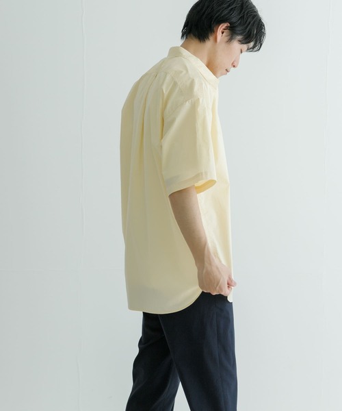 URBAN RESEARCH(アーバンリサーチ)の「高密度コットンショートスリーブシャツ(シャツ/ブラウス・メンズ・ライトブルー/グレー/ホワイト/イエロー・MEDIUM/LARGE)」の18枚目の写真