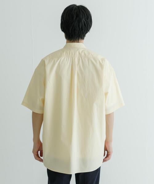 URBAN RESEARCH(アーバンリサーチ)の「高密度コットンショートスリーブシャツ(シャツ/ブラウス・メンズ・ライトブルー/グレー/ホワイト/イエロー・MEDIUM/LARGE)」の17枚目の写真