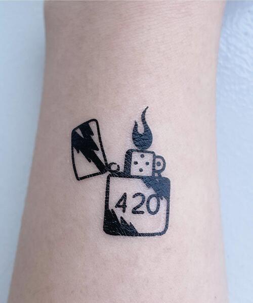 WEGO（ウィゴー）の「WEGO/セットタトゥーシール（コスチューム/パーティーグッズ・レディース・その他8/その他10/その他1/その他3/その他5/その他11/その他2/その他4/その他7/その他9/その他12/その他6・FREE）」の7枚目の写真