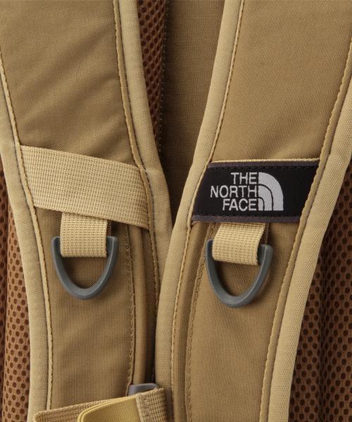THE NORTH FACE（ザノースフェイス）の「THE NORTH FACE / Gemini20（バックパック/リュック・レディース・ブラック/ベージュ・ONE SIZE）」の8枚目の写真