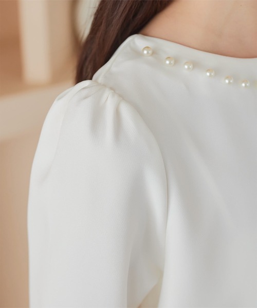 KOBE LETTUCE（コウベレタス）の「ネックパールトップス（シャツ/ブラウス・レディース・オフホワイト/サックスブルー/ブラック/ホワイト系/サックスブルー系/ブラック系・M/M1）」の13枚目の写真