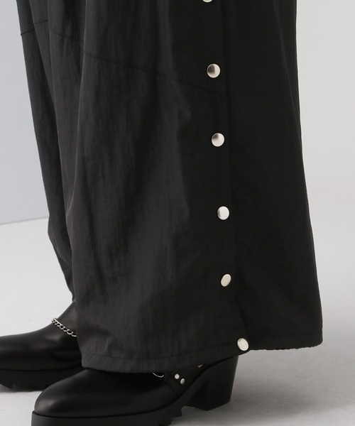 HARE（ハレ）の「【万美＆CHiNPAN×HARE】HAKAMAナイロンパンツ（HARE)（その他パンツ・メンズ・ブラック・FREE）」の15枚目の写真