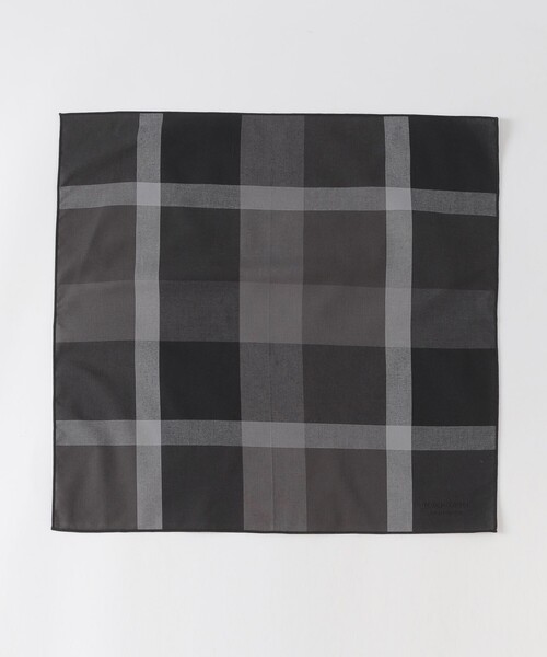 BLACK LABEL CRESTBRIDGE(ブラックレーベル・クレストブリッジ)の「クレストブリッジチェックハンカチーフ(ハンカチ/ハンドタオル・メンズ・ネイビー/ベージュ系その他6/レッド系その他2/ベージュ系その他3/ブラック・FREE)」の7枚目の写真