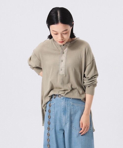 BEAMS BOY（ビームスボーイ）の「トリム ステッチ ヘンリーネック ロングスリーブ カットソー（Tシャツ/カットソー・レディース・ネイビー/ホワイト系その他7/オリーブ・ONE SIZE）」の11枚目の写真