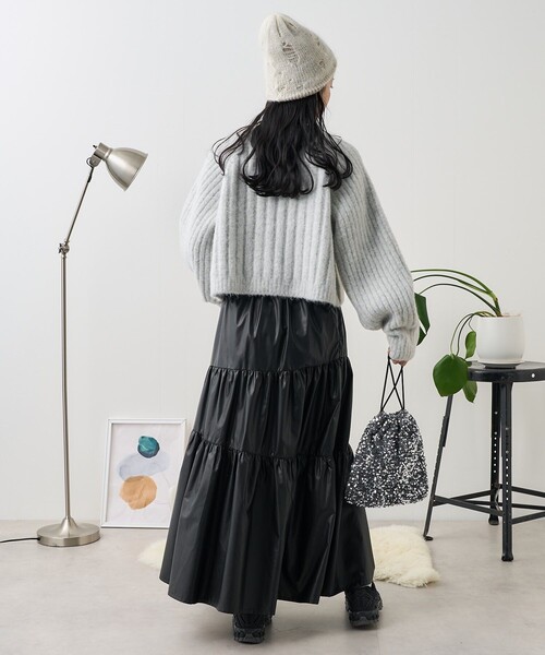 FREAK'S STORE（フリークスストア）の「フェイクレザー アシメティアードスカート（スカート・レディース・ベージュ/ブラック・ﾌﾘ-）」の3枚目の写真