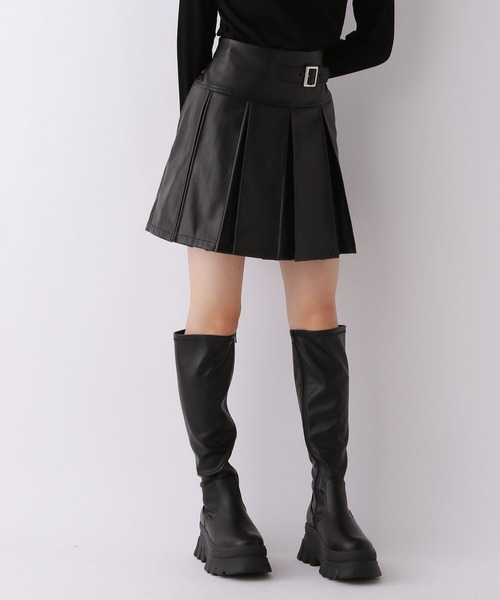 repipi armario（レピピ アルマリオ）の「フェイクレザープリーツスカート（スカート・キッズ・ブラック/グレー系その他・SMALL/MEDIUM/LARGE）」の5枚目の写真