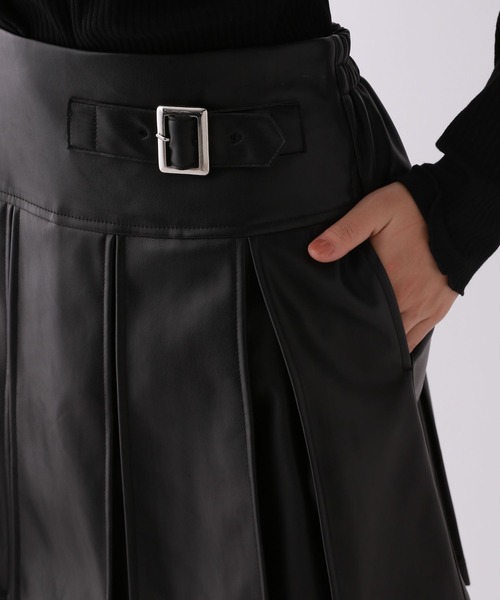 repipi armario（レピピ アルマリオ）の「フェイクレザープリーツスカート（スカート・キッズ・ブラック/グレー系その他・SMALL/MEDIUM/LARGE）」の10枚目の写真