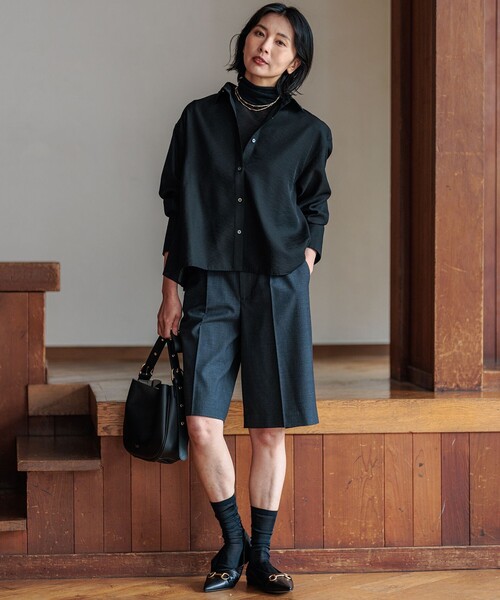 23区 L（ニジュウサンクオオキイサイズ）の「【CLASSY.10月号掲載/洗える】TWマットクロス ハーフパンツ（その他パンツ・レディース・ネイビー系/グレー系・50/48/46/44）」の13枚目の写真