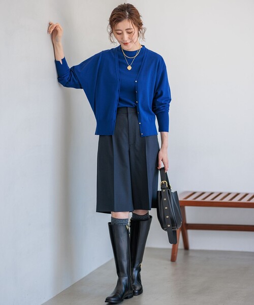 23区 L（ニジュウサンクオオキイサイズ）の「【CLASSY.10月号掲載/洗える】TWマットクロス ハーフパンツ（その他パンツ・レディース・ネイビー系/グレー系・50/48/46/44）」の18枚目の写真