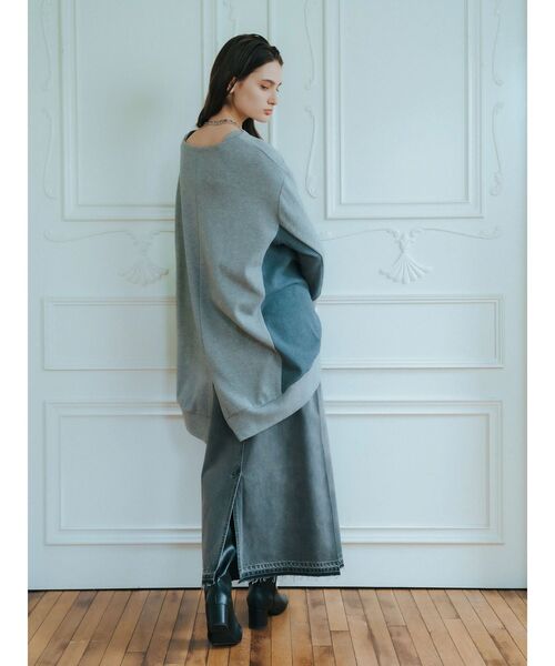 Editt by YECCA VECCA（エディットバイイェッカヴェッカ）の「イレギュラーヘムBIGプルオーバー（Tシャツ/カットソー・レディース・グリーン/ブラック/グレー・FREE）」の6枚目の写真