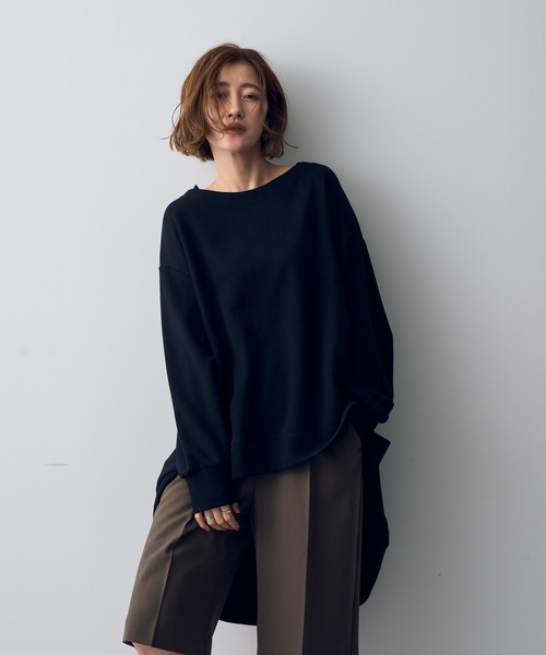 Editt by YECCA VECCA（エディットバイイェッカヴェッカ）の「イレギュラーヘムBIGプルオーバー（Tシャツ/カットソー・レディース・グリーン/ブラック/グレー・FREE）」の2枚目の写真