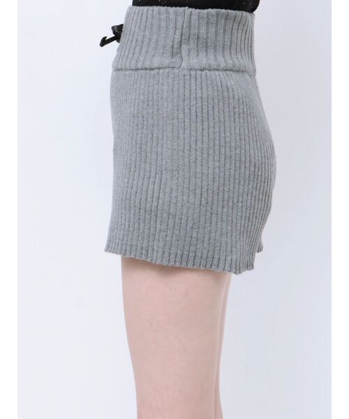 MURUA（ムルーア）の「リブニットキュロット【ショートパンツ】（その他パンツ・レディース・ブラック/グレー/モカ・FREE）」の16枚目の写真