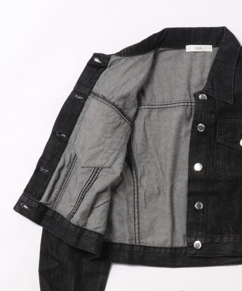 wears(ウェアーズ)の「クロップド丈デニムジャケットセットアップ(セットアップ・レディース・ホワイト/ブラック/ブルー・L/M)」の4枚目の写真
