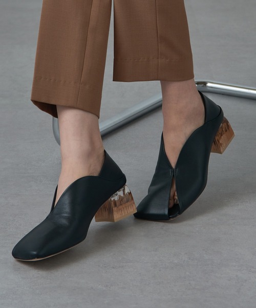 ALM.(アルム)の「【ALM.】ERIN LEATHER PAMPS(パンプス・レディース・ゴールド/ブラック・36/37/38)」の16枚目の写真