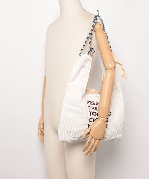 AMERICAN RAG CIE（アメリカンラグシー）の「beej Corduroy bag-Sandwich（ショルダーバッグ・レディース・ブラウン/ライトグレー・FREE）」の5枚目の写真