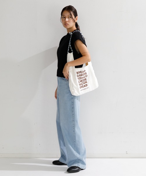 AMERICAN RAG CIE（アメリカンラグシー）の「beej Corduroy bag-Sandwich（ショルダーバッグ・レディース・ブラウン/ライトグレー・FREE）」の10枚目の写真