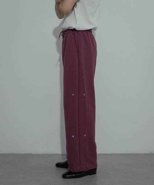 SENSE OF PLACE by URBAN RESEARCH（センスオブプレイスバイアーバンリサーチ）の「サイドスナップスウェットパンツ（その他パンツ・メンズ・ピンク/チャコールグレー/グレー・MEDIUM/LARGE）」の15枚目の写真