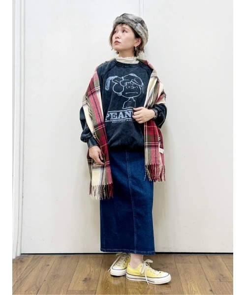 Right-on（ライトオン）の「デニムナロースカート（デニムスカート・レディース・ダークインディゴブルー・S/M/L/XL）」の2枚目の写真