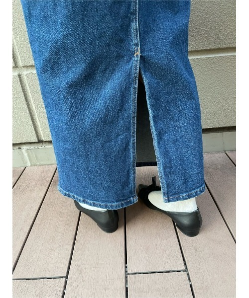 Right-on（ライトオン）の「デニムナロースカート（デニムスカート・レディース・ダークインディゴブルー・S/M/L/XL）」の3枚目の写真