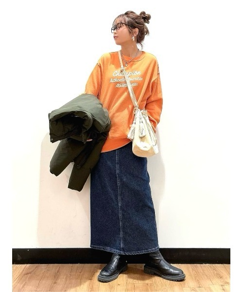 Right-on（ライトオン）の「デニムナロースカート（デニムスカート・レディース・ダークインディゴブルー・S/M/L/XL）」の15枚目の写真