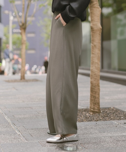 LAKOLE(ラコレ)の「ウエストフックワイドパンツ / 148693(その他パンツ・レディース・グレイッシュベージュ/ブラック/ベージュ・MEDIUM/SMALL)」の12枚目の写真