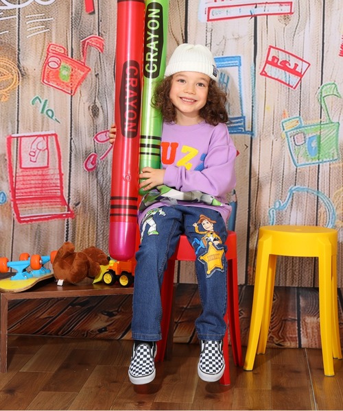Disney(ディズニー)の「ディズニー TOY・STORY トイストーリー ストレートデニムロングパンツ 9981K(デニムパンツ・キッズ・ライトインディゴブルー・90cm/100cm/110cm/120cm/130cm/140cm)」の4枚目の写真