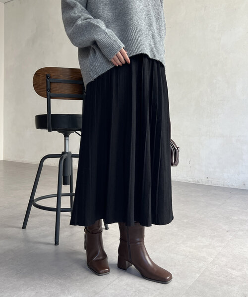 Chez toi(シェトワ)の「プリーツニットスカート(スカート・レディース・グレー/ブラック/キャメル・FREE)」の6枚目の写真