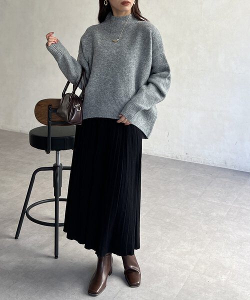Chez toi(シェトワ)の「プリーツニットスカート(スカート・レディース・グレー/ブラック/キャメル・FREE)」の11枚目の写真