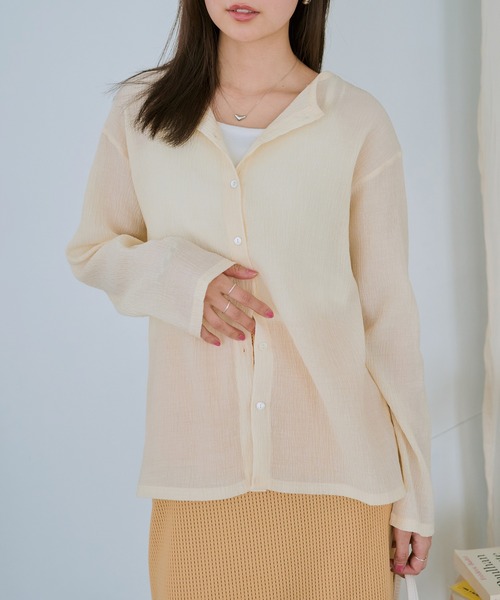 LAVEANGE(ラビアンジェ)の「【洗える】シアーブラウスカーデ(シャツ/ブラウス・レディース・レッド/ブラック/オフホワイト・M/LL/3L/4L/5L)」の5枚目の写真