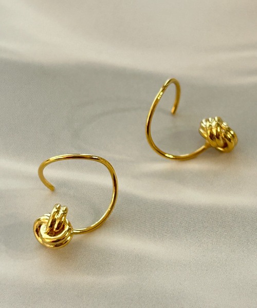 セール】ワンストローク リル ノットピアス（ピアス（両耳用