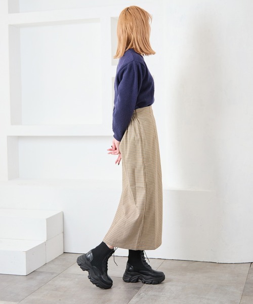 attagirl（アタガール）の「スニーカーソールレースアップニットブーツ（ブーツ・レディース・アイボリー/ブラック/シルバー・S/M/L/LL）」の13枚目の写真