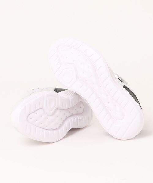 Champion（チャンピオン）の「Champion/チャンピオン スニーカー(CPN J301)（スニーカー・キッズ・ブラック/ネイビー/ホワイト・22.5cm/26.0cm/25.0cm/19.0cm/24.5cm/23.5cm/20.0cm/22.0cm/21.5cm/24.0cm/23.0cm/25.5cm/21.0cm）」の9枚目の写真