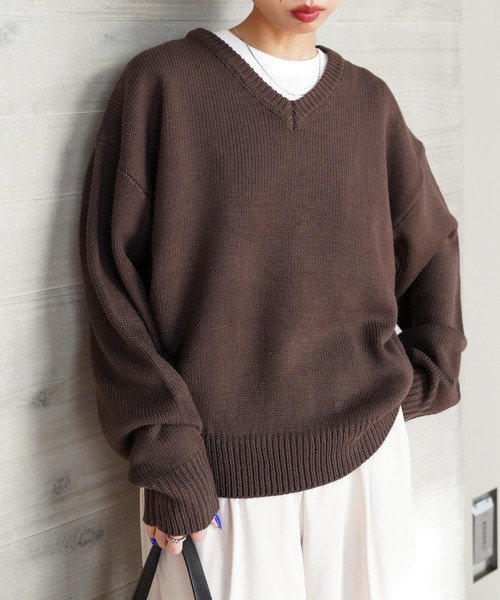 Chillfar（チルファー）の「デイリーVネックカラーニット（ニット/セーター・レディース・ネイビー/レッド/ピンク/グレー/ブラック/オレンジ/アイボリー/ブラウン/イエロー/レンガ・FREE）」の22枚目の写真