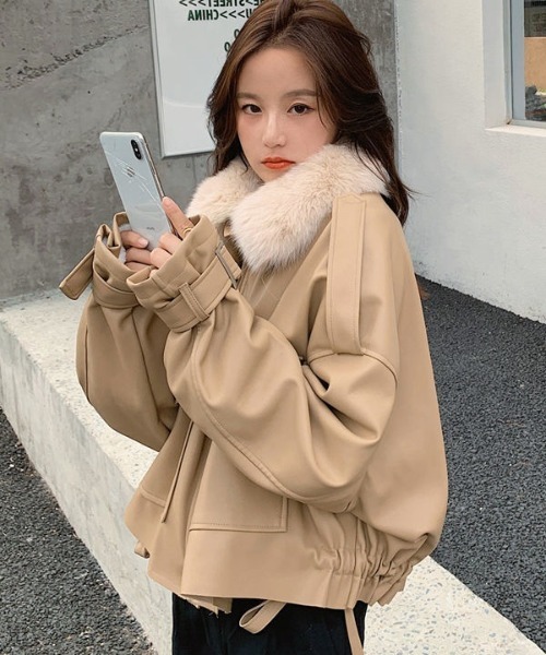 H.TOKYO（エイチトウキョウ）の「ファー付きショート丈フェイク