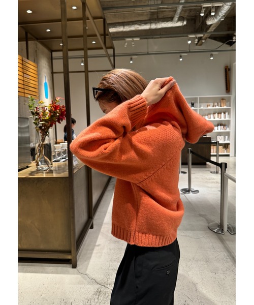 Sorriso（ソリッソ）の「フード付き コージー セーター（ニット/セーター・レディース・オレンジ・FREE）」の8枚目の写真