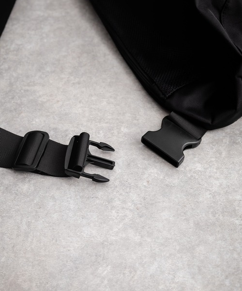 Rocky Monroe（ロッキーモンロー）の「ビッグワンショルダーバック ボディバッグ（ショルダーバッグ・メンズ・ネイビー/ブラック/ブラウン/グレー・FREE）」の12枚目の写真