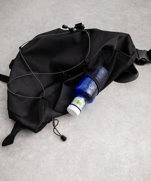 Rocky Monroe（ロッキーモンロー）の「ビッグワンショルダーバック ボディバッグ（ショルダーバッグ・メンズ・ネイビー/ブラック/ブラウン/グレー・FREE）」の5枚目の写真