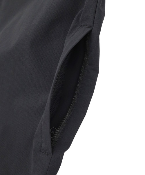 NEW ERA（ニューエラ）の「ニューエラアウトドア コーチジャケット コーデュラ 撥水（ナイロンジャケット・メンズ・ブラック・M/S/L/XL/XXL）」の15枚目の写真