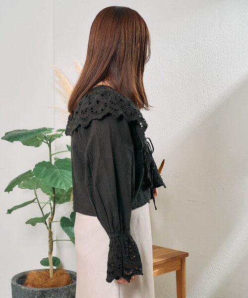 CIAOPANIC TYPY（チャオパニックティピー）の「【From India】スカラップフリルキャンディースリーブボレロ（シャツ/ブラウス・レディース・ホワイト/ブラック・ONE SIZE）」の20枚目の写真